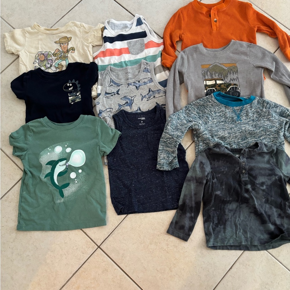 Old Navy Kids Tee & Top Mix - Green, Navy, Orange, Gray, Black